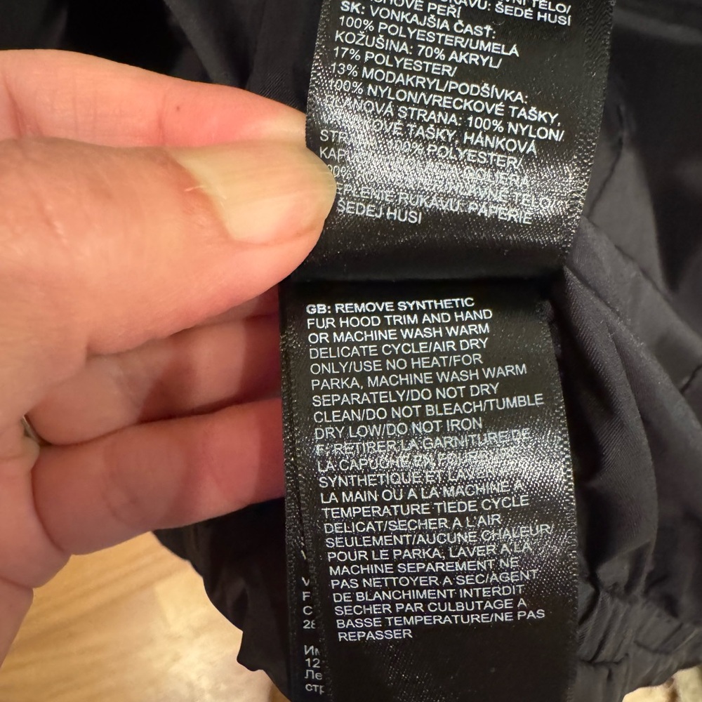 North Face jacket - Picture 8 of 8
